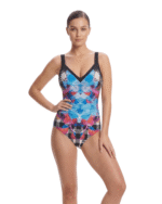 Enodelne kopalke Dominica na modelki barvit vzorec spredaj